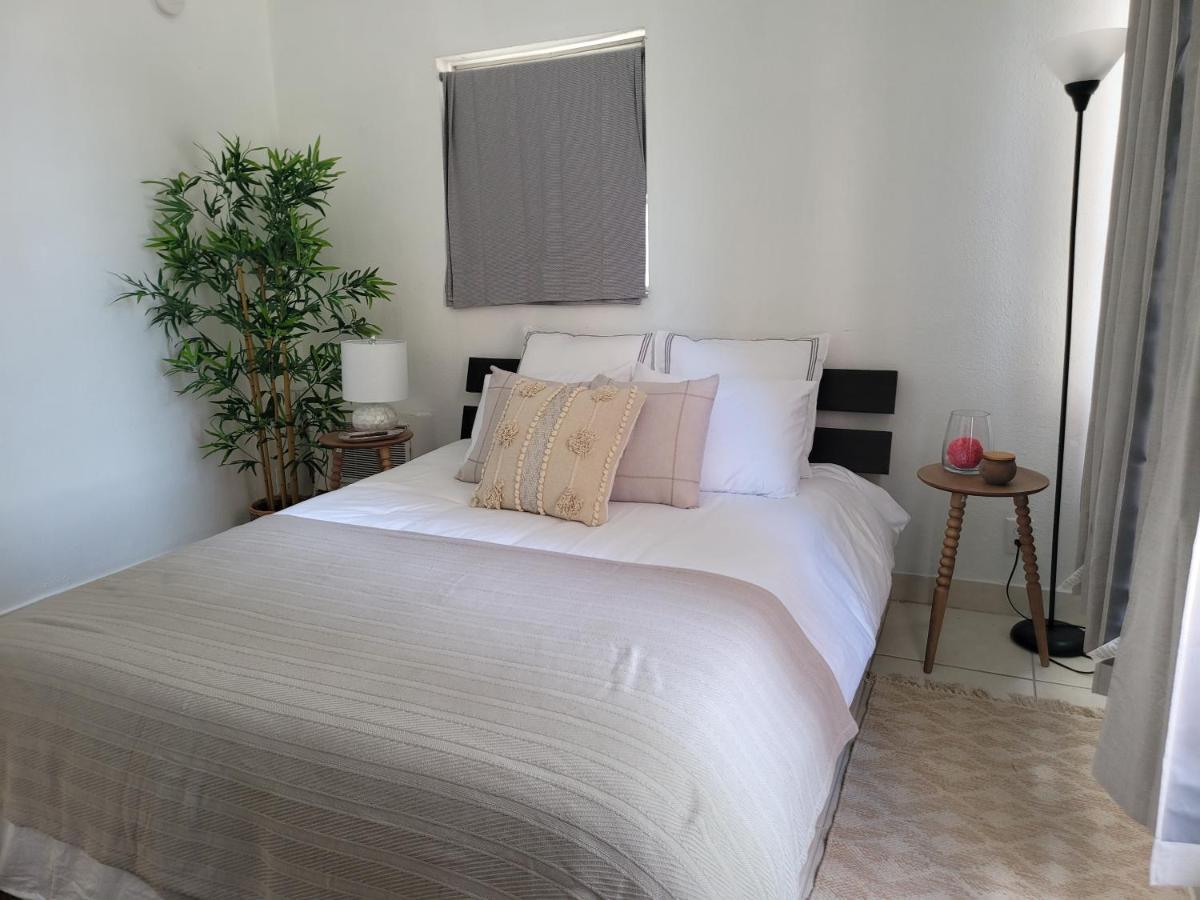 Hotel Motel Lauderdale Inn Fort Lauderdale Bagian luar foto