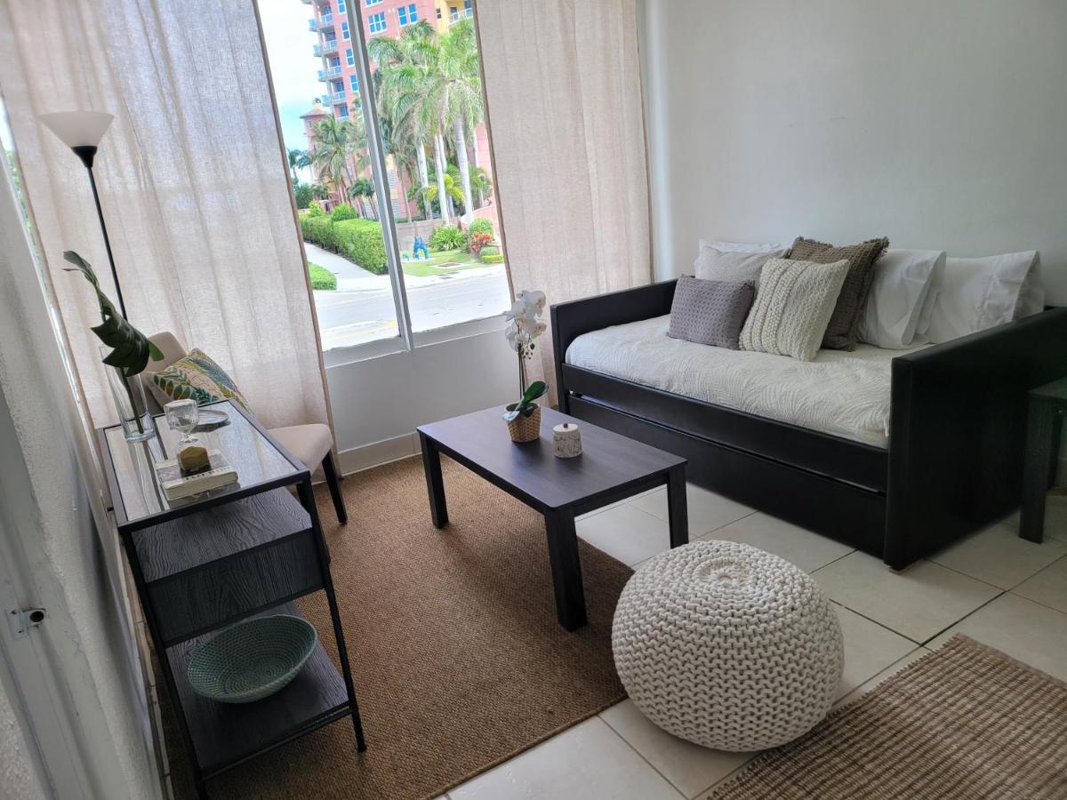 Hotel Motel Lauderdale Inn Fort Lauderdale Bagian luar foto